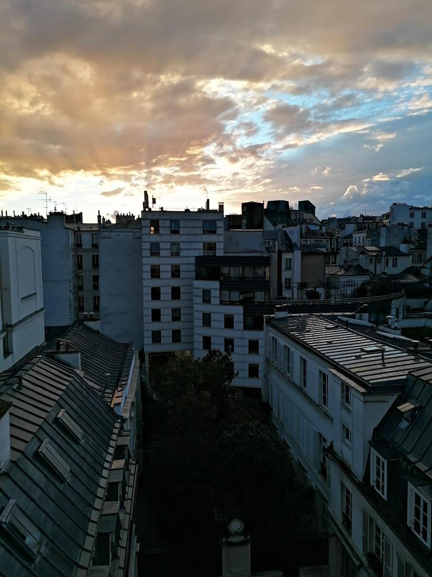 Martyrs Leilighet Paris Eksteriør bilde